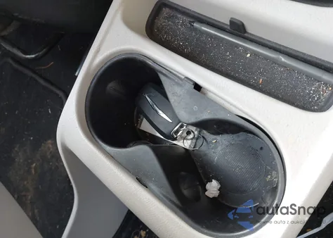 2023 Chrysler Voyager Lx из США, поврежденный, VIN 2C4RC1CG8PR613612